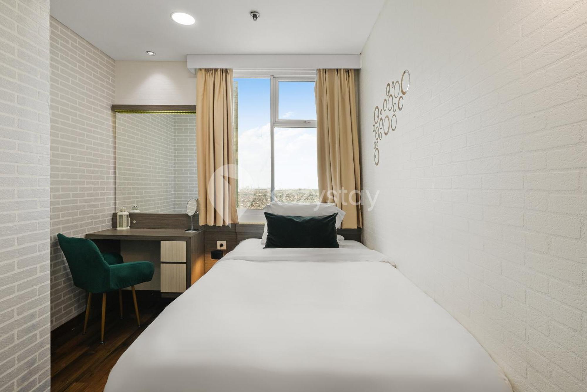 Meadow By Kozystay - Newly Renovated - Kebon Jeruk Jakarta Exterior photo
